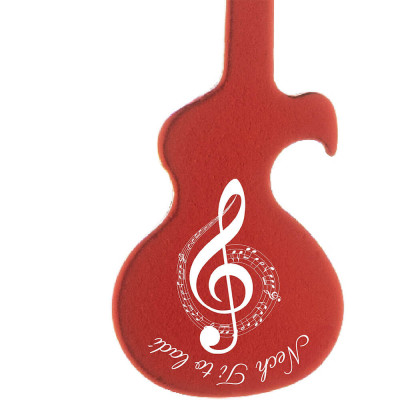 Prívesok na kľúče gitara s otváračom Nech ti to ladí