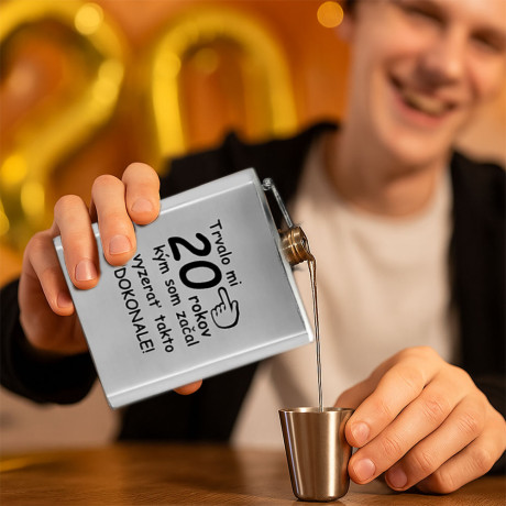 Vtipná darčeková sada k 20. narodeninám pre krásneho muža