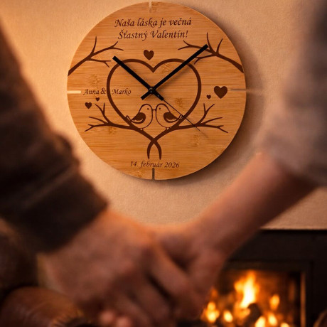 Personalizované hodiny s menom – romantický darček na Valentína