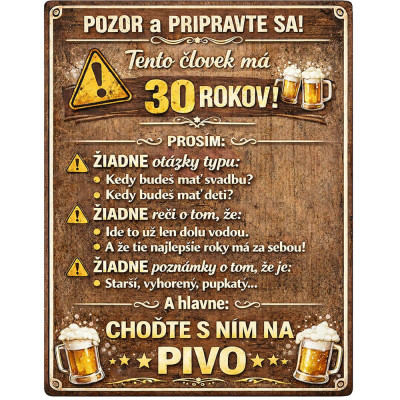 Vtipná závesná tabuľka k 30 narodeninám pre milovníka piva so šnúrkou a grafikou krígľov