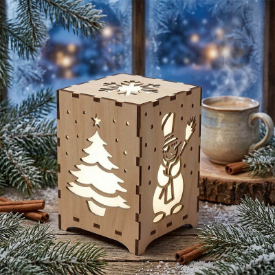 Vianočná drevená lampa – kúzlo Vianoc pre Váš domov