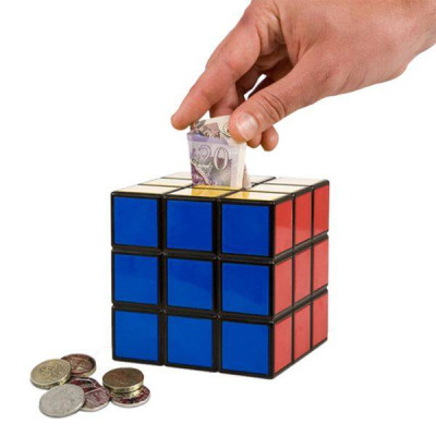 Pokladnička v tvare rubikovej kocky