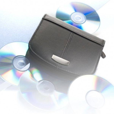 Kožené púzdro na 24 CD