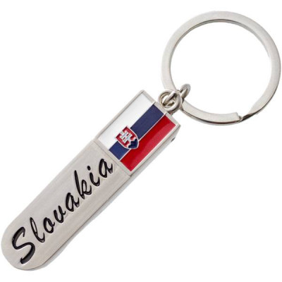Prívesok Slovensko s kliešťami na strihanie nechtov a pilníkom