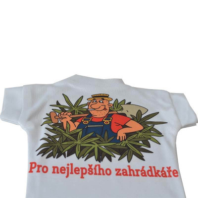 Pre najlepšieho záhradkára – Veselé tričko na fľašu