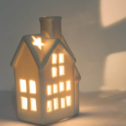 Porcelánový LED domček – dekorácia