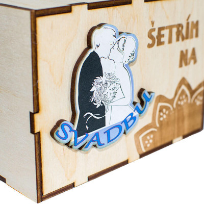 Drevená pokladnička pre nevestu a ženícha – šetrím na svadbu