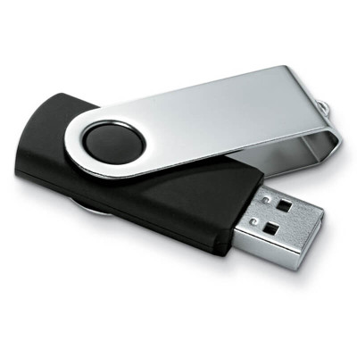 Čierny USB kľúč s kapacitou 16 GB s možnosťou gravírovania