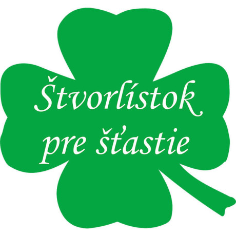 Zelený štvorlístok pre šťastie z dreva